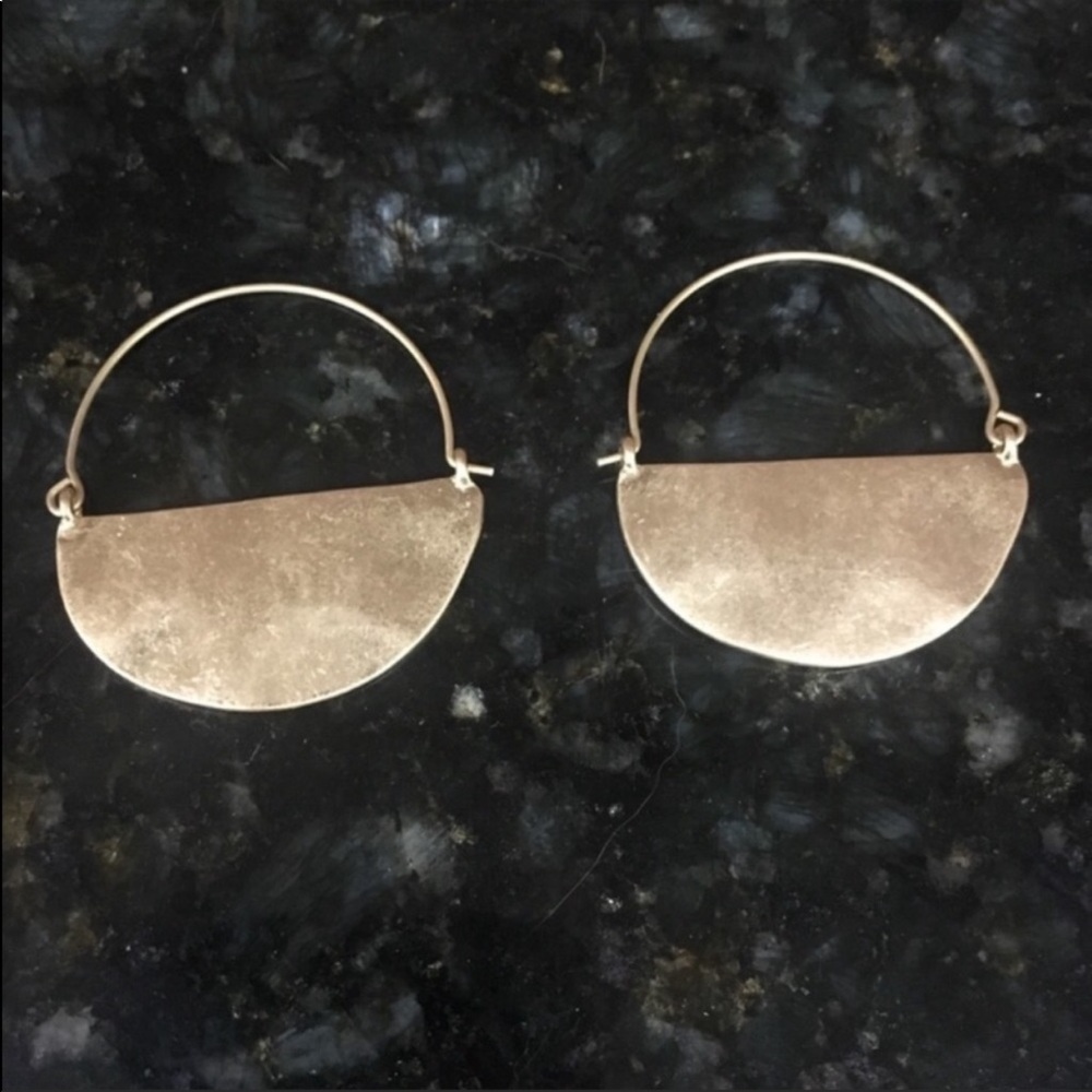 Anthropologie Rylan Crescent Hoop Earrings - Picture 5 of 5